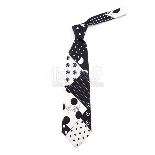 Lot # 864: THE MASK (1994) - Cameron Diaz Signed Mask (Jim Carrey) Necktie