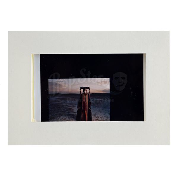 Lot # 1127: STAR WARS - EP I - THE PHANTOM MENACE (1999) - Annie Leibovitz's Padme Amidala (Natalie 