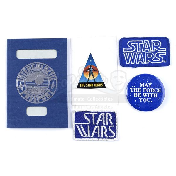 Lot # 1164: STAR WARS - EP IV - A NEW HOPE (1977) - Intergalactic Passport, Crew Patches, Button and