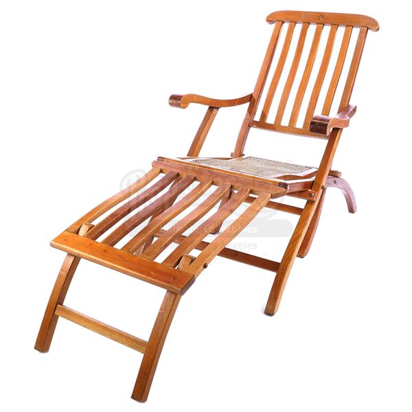 Lot # 1290: TITANIC (1997) - Deck Chair