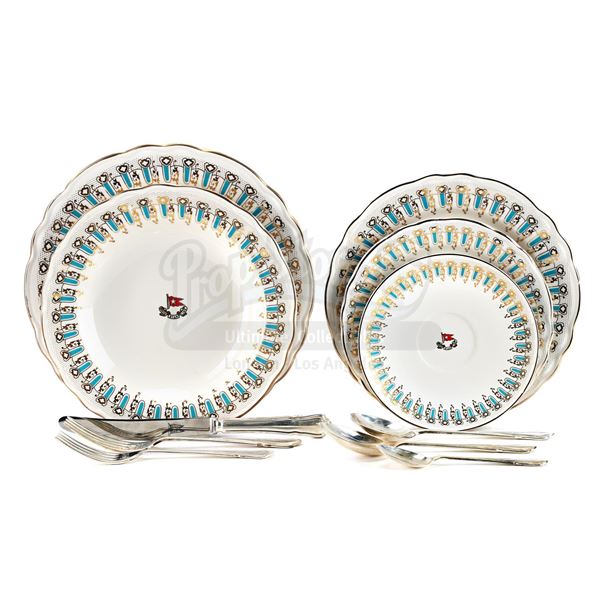 Lot # 1291: TITANIC (1997) - First Class Dinnerware Set