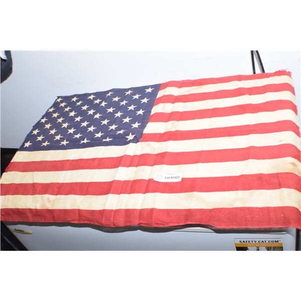 VINTAGE USA FLAG