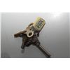 Image 2 : CLOCK KEY ANTIQUE LOT