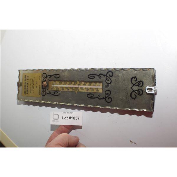 ANTIQUE ASSINBOIA SASK ADVERTING THERMOMETER MERCURY / J I CASE