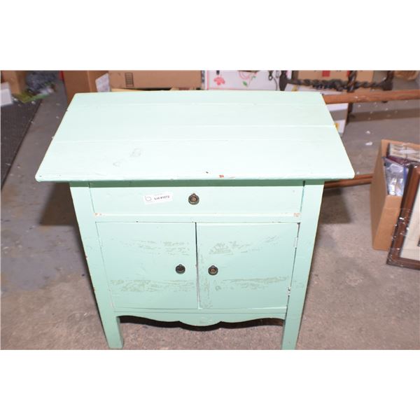 ANTIQUE WASHSTAND