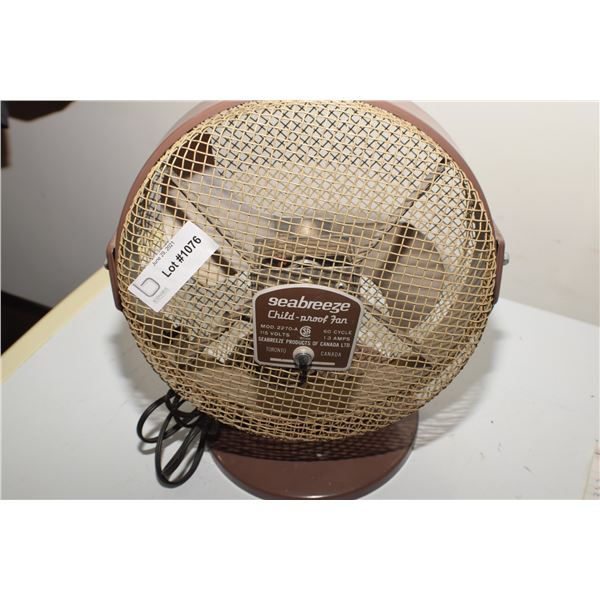 ANTIQUE WORKING SEABREEZE FAN , EXCELLENT