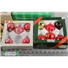 Image 4 : Christmas Ornaments/Bulbs