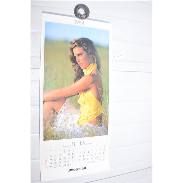 USED  VINTAGE LARGE PIN-UP CALENDAR