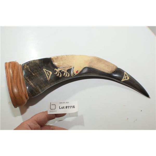 CARVED EAGLE HORN CARVING