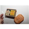Image 2 : ANTIQUE SUNLIGHT SOAP AND BOX