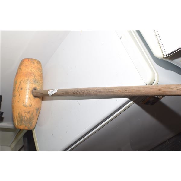 ANTIQUE FAIRGROUNDS WOODEN MALLET