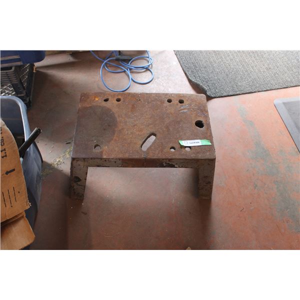 Metal Stand 20" x 12" x 14" High (Heavy)