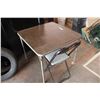 Image 1 : Card Table with 1 Metal Chair 30" x 30"