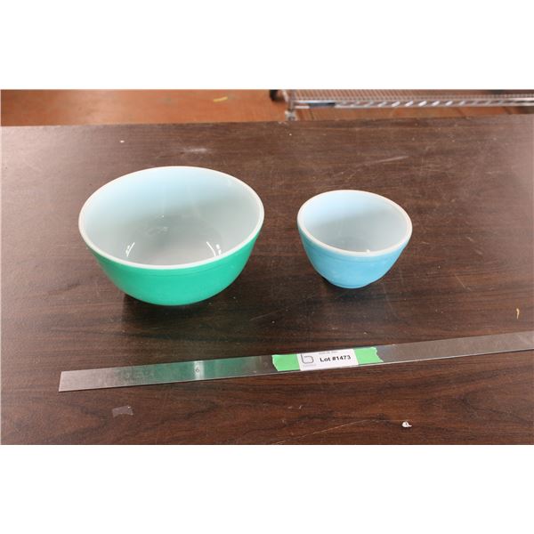 2 Pyrex Mixing Bowls
