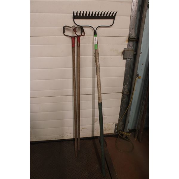 (3) Garden Tools