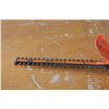 Image 3 : Black and Decker 16" Hedge Trimmer