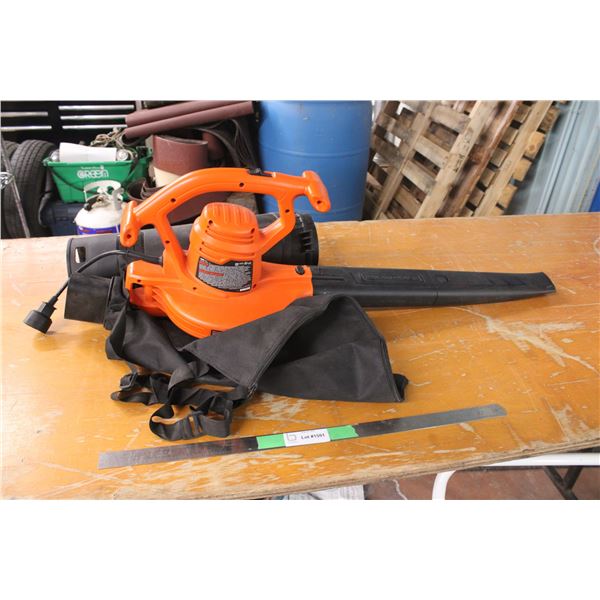 Black and Decker Electric (Plug In) Leaf Blower