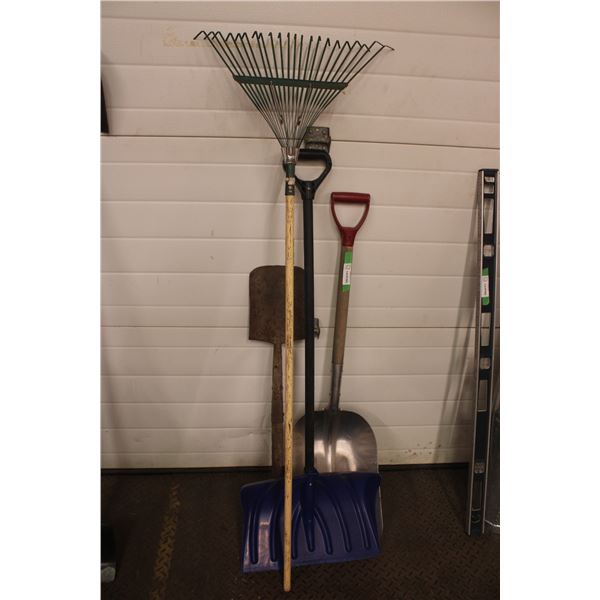 Garden Tool Snow Scoop Rake Spade