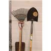 Image 3 : Garden Tools Rake Shovel