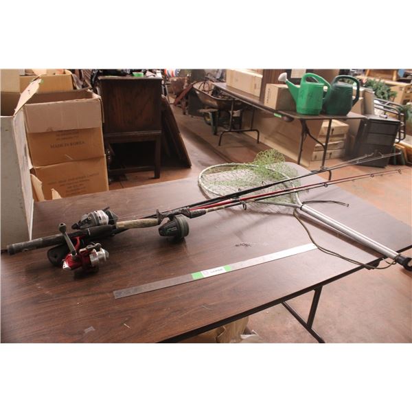 4 Fishing Rods and Small Fishing Net