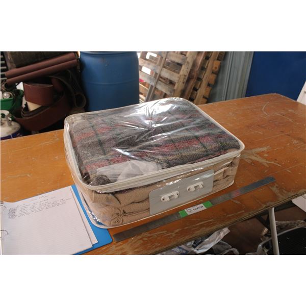 84" x 152" Blanket 76" x 60" Blankets