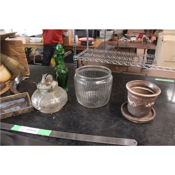 Box of Misc Glassware