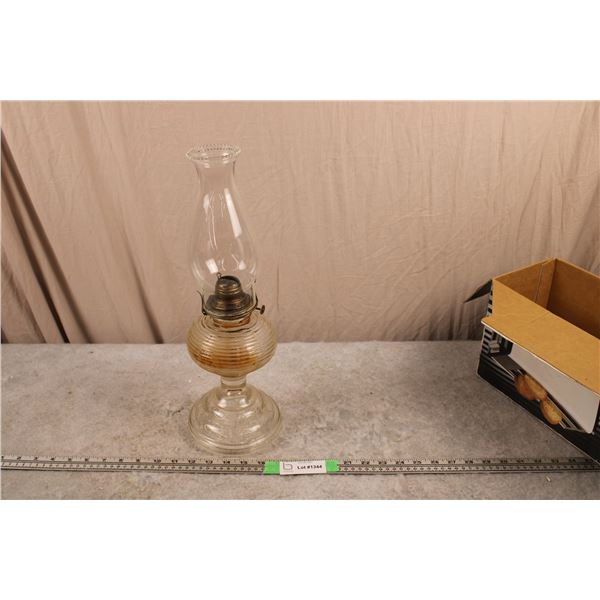 Vintage Oil Lamp (shade cracked)