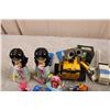 Image 2 : MIsc Kids Toys, fisher price radio, wall-E, star wars