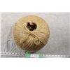Image 2 : ball of Twine / Rope (jute or sisal)