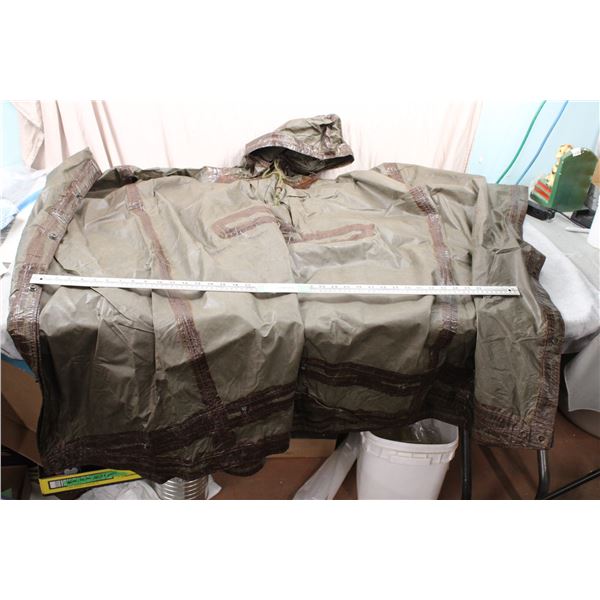 Canadian Forces Poncho/Rain jacket "Anglo Traders Poncho X50" April 1964