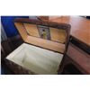 Image 4 : Shipping Trunk Vintage