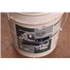 Image 3 : Pail of Acrylic Latex White Paint