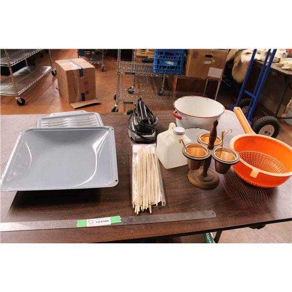 Clothes Iron Skewers Kitchenware and Misc