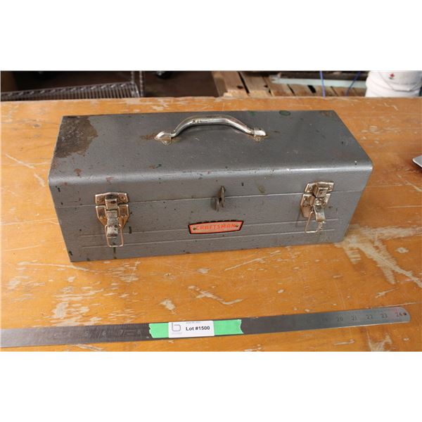 Craftsman Metal Tool Box (Empty) Has Tray