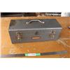 Image 1 : Craftsman Metal Tool Box (Empty) Has Tray