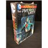 Image 2 : THE NEW 52 HARDCOVER BOOK ( FIVE YEARS LATER)