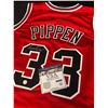 Image 2 : SCOTTIE PIPPEN SIGNED BULLS JERSEY (VSA COA)