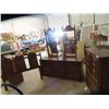 Image 1 : 3 Pc Bedroom Set - Dresser & Mirror 30" x 66" x 17" Plus Mirror x 2 19" x 46", Dresser  46" x 34" x 