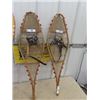 Image 3 : 2 Sets of Snowshoes