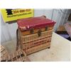 Image 2 : Picnic Basket / Stool Combo, Fishing Kreel & Baskets