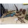 Image 3 : Military Ammo Crate, Galv Boiler, Leg Traps, Horse SHoe, 4 Cow Bells Plus More!