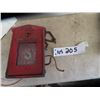 Image 1 : Cast & Glass Fire Alarm