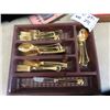 Image 2 : Carving Set, Case of Flatware & Gold Flatware