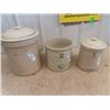 Image 1 : (LP) 3  Medalta Crocks 1) 3 Gal w Lid, 1) 2 Gal 1) 1 Gal w Lid