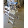 Image 2 : Alum 4' Step Ladder, Alum Saw Horse / Stepper