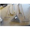 Image 2 : 6 Yard Tools - 3 Rakes, Garden Claw, Clipper, & Potato Fork