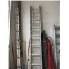 Image 1 : 18 Foot Aluminum Extension Ladder