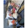 Image 1 : 10 New Pairs of Christmas Slipper Socks