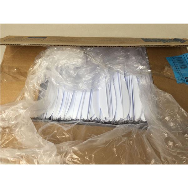 White Plastic Knifes (1000 Count)