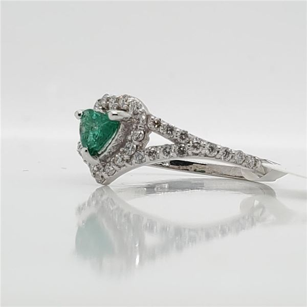 14K White Gold Natural Emerald(0.35ct) Diamond(0.36Ct,I1-I3,F-G) Ring (~Size 6.75) (~weight 1.92g), 